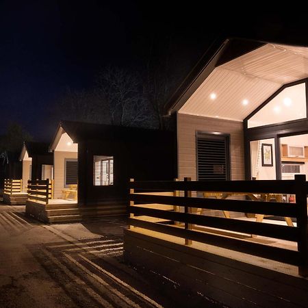 Caledonian Lodges 3 Инвернес Екстериор снимка